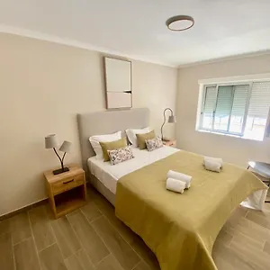  Apartamento Flor De Amendoeira